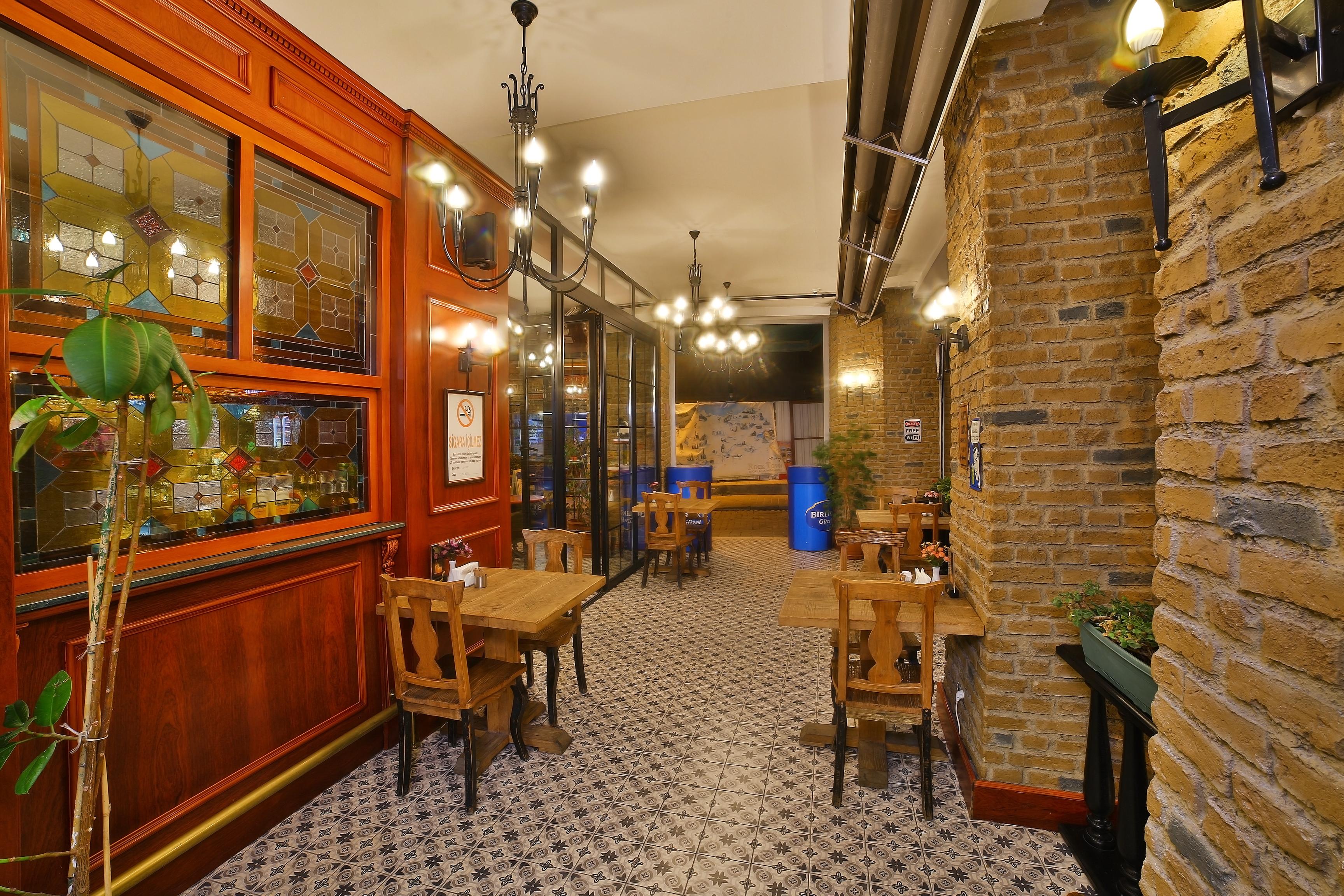 Amara Old & Istanbul