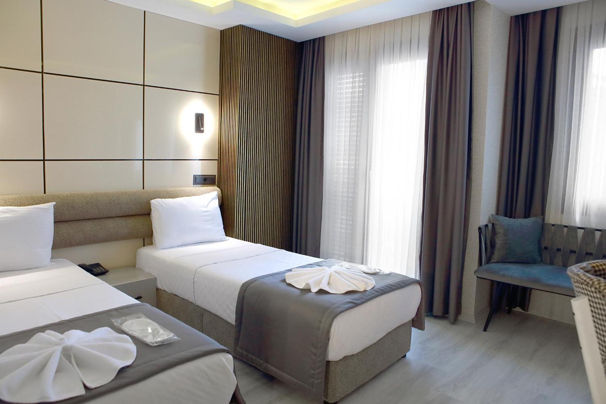 Amara Old & Hotel 3*