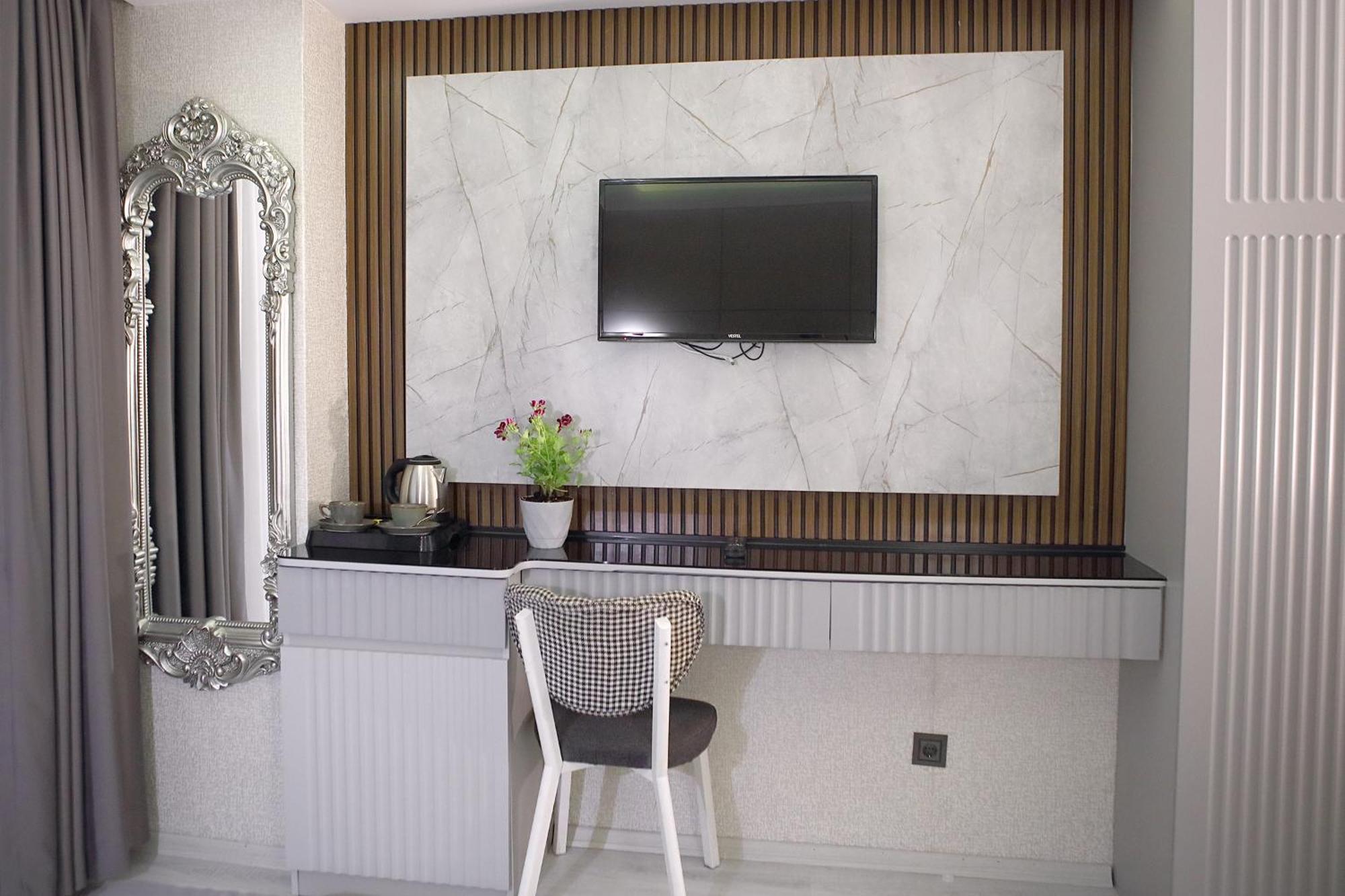 Amara Old & Hotel 3*